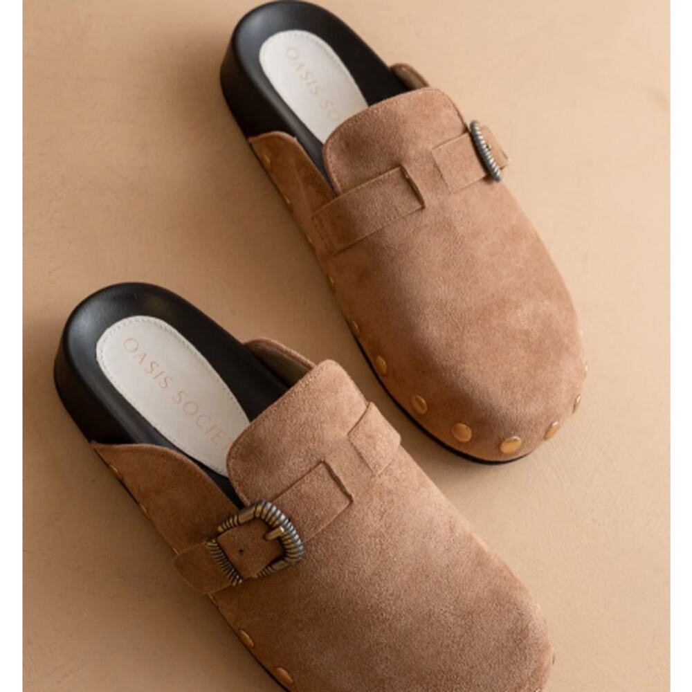 Oasis Society, The Toni Latte‎ Studded Buckle Clog, size 7.5, new with box - Picture 2 of 2